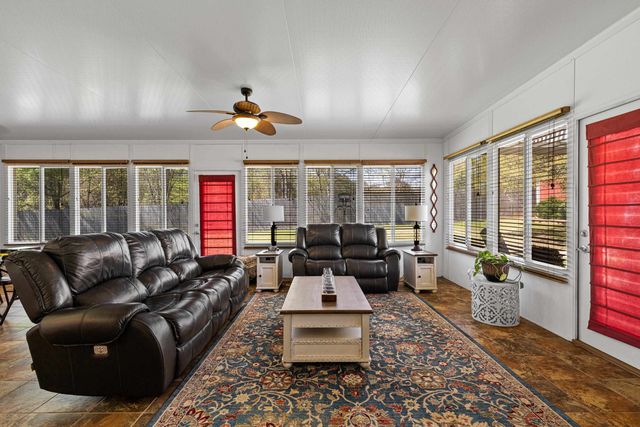 255 CR 1130, Kilgore, TX 75662