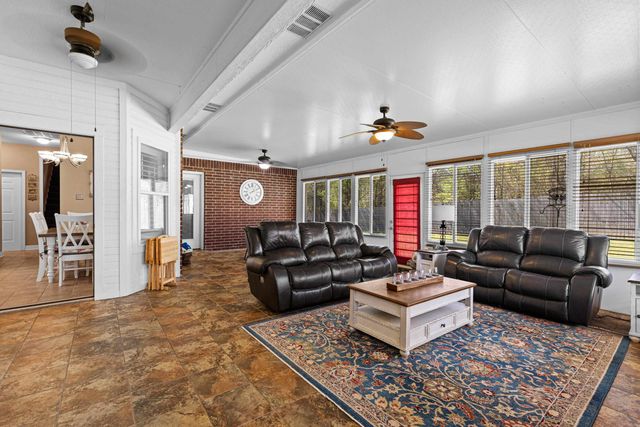 255 CR 1130, Kilgore, TX 75662