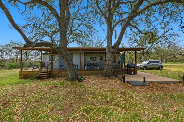 600 Misti LN, Driftwood, TX 78619