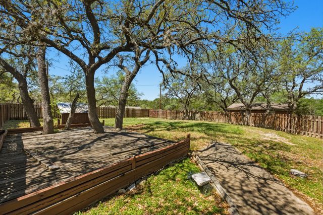 600 Misti LN, Driftwood, TX 78619