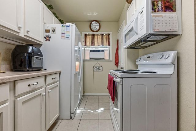 600 Misti LN, Driftwood, TX 78619