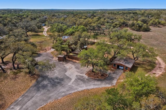 600 Misti LN, Driftwood, TX 78619