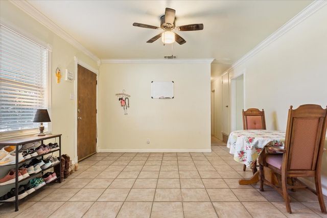 106 S Barbara Street, Lacy Lakeview, TX 76705