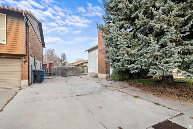 1114 W 4650 S, Riverdale, UT 84405