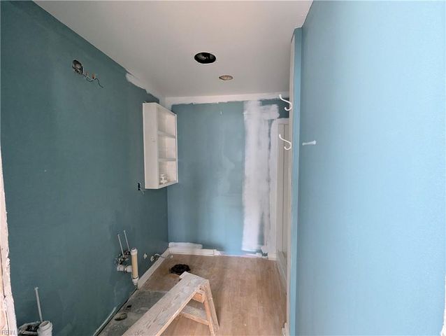 2411 Youngman RD, Chesapeake, VA 23323