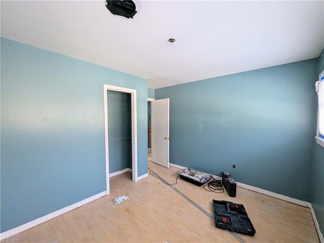 2411 Youngman RD, Chesapeake, VA 23323