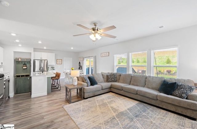 1019 Appalachian Drive, Moore, SC 29369