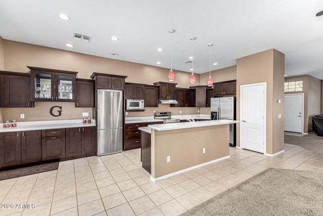 9043 E HOBART Street, Mesa, AZ 85207