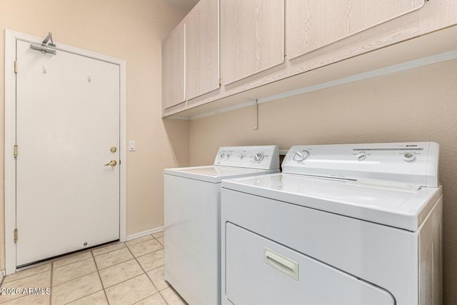 9043 E HOBART Street, Mesa, AZ 85207