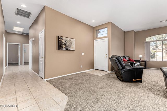 9043 E HOBART Street, Mesa, AZ 85207