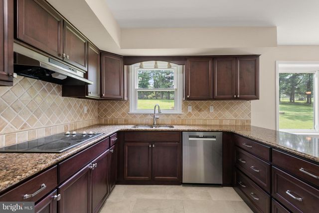2234 SWEDESFORD RD, Malvern, PA 19355
