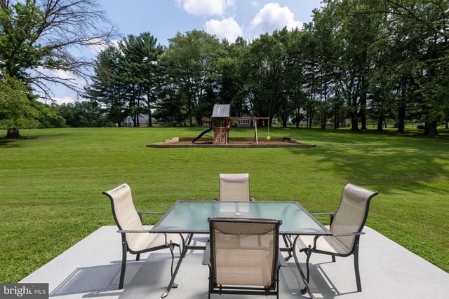 2234 SWEDESFORD RD, Malvern, PA 19355
