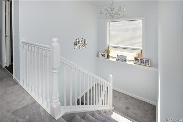 36 Barwick Street, Floral Park, NY 11001