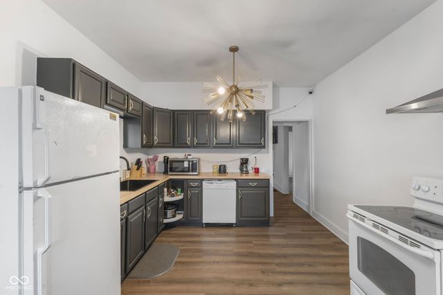 805 N Euclid Avenue, Indianapolis, IN 46201