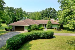 110 Julie Drive, Kankakee, IL 60901
