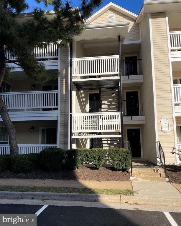 1505 LINCOLN WAY #201, Mclean, VA 22102