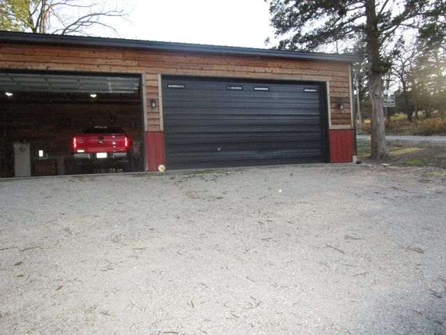 25914 Private Road 2254, Golden, MO 65658
