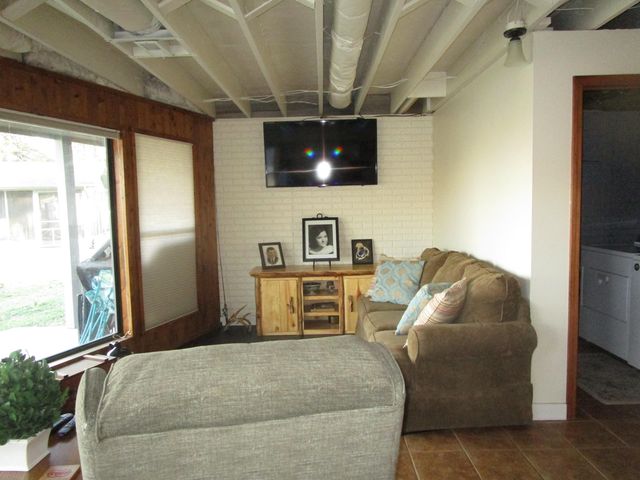 25914 Private Road 2254, Golden, MO 65658