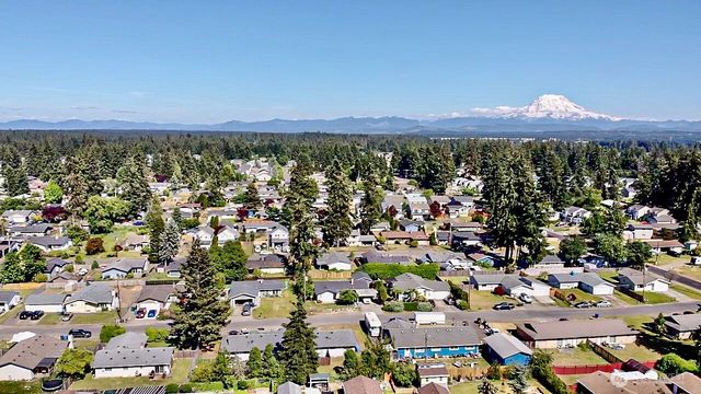 17015 17th Avenue Ct E, Spanaway, WA 98387