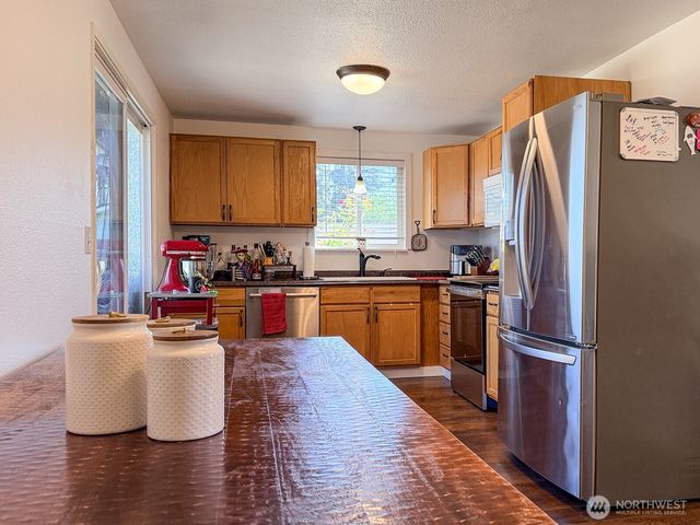 17015 17th Avenue Ct E, Spanaway, WA 98387