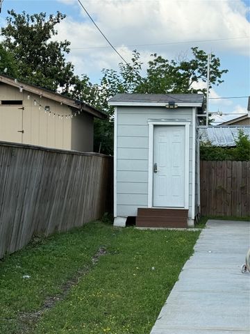 8510 Safeguard Street 2, Houston, TX 77051