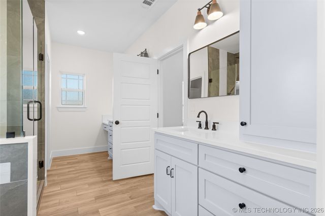 225 Gateway Road, Ardmore, OK 73401