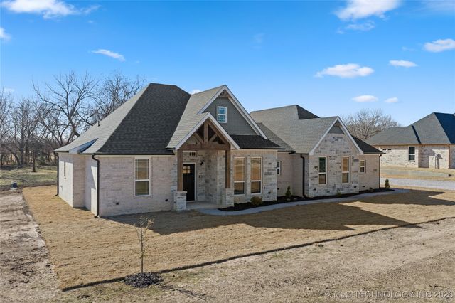 225 Gateway Road, Ardmore, OK 73401