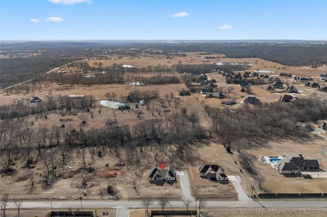 225 Gateway Road, Ardmore, OK 73401