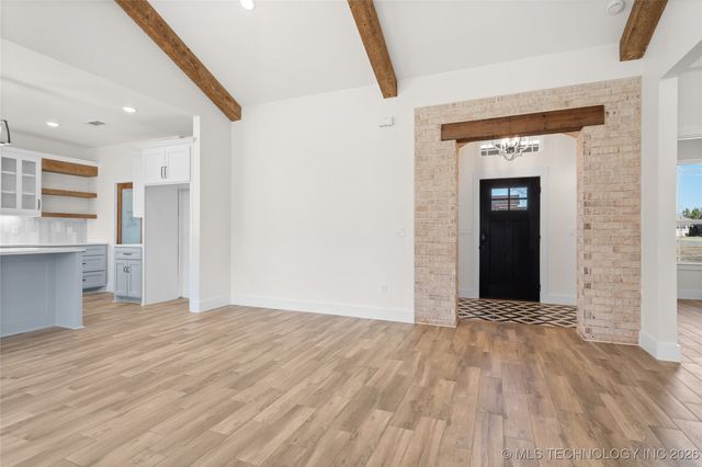 225 Gateway Road, Ardmore, OK 73401