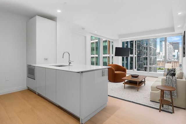 135 Seaport Blvd 905, Boston, MA 02210