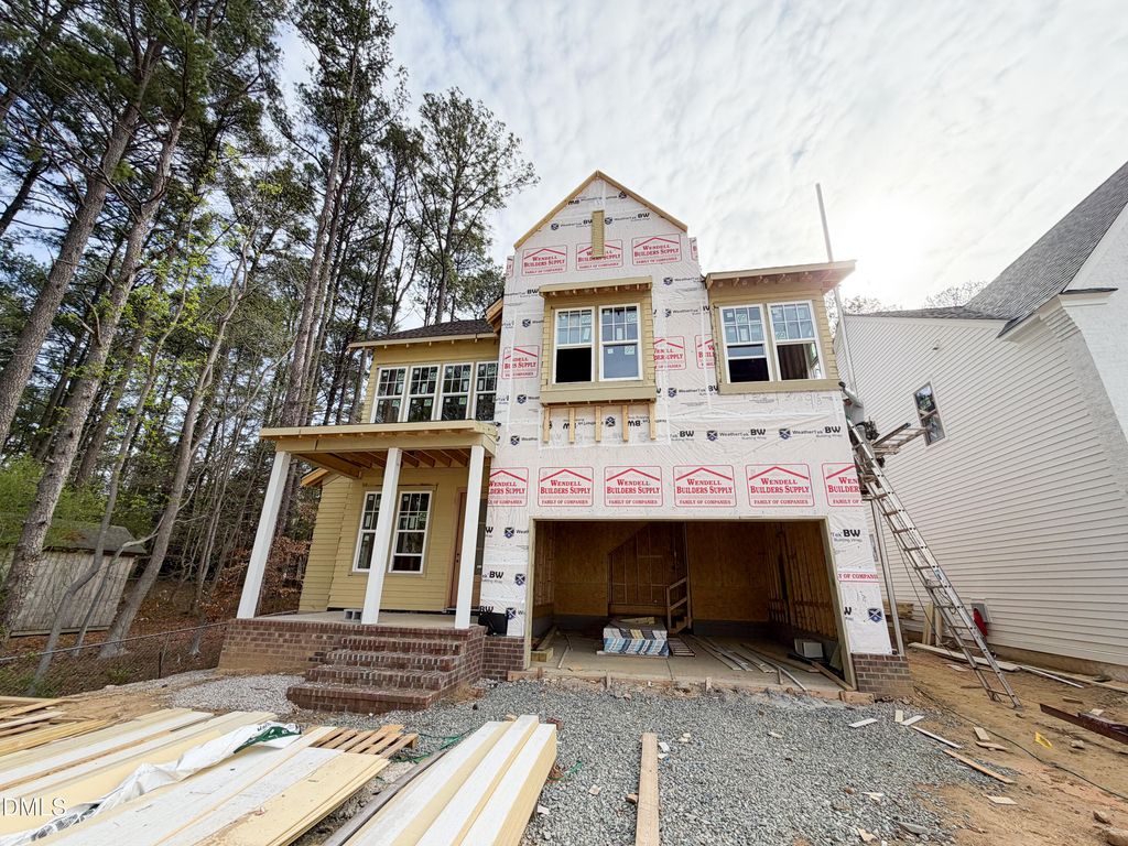 6512 Burnette Flower Way, Raleigh, NC 27612