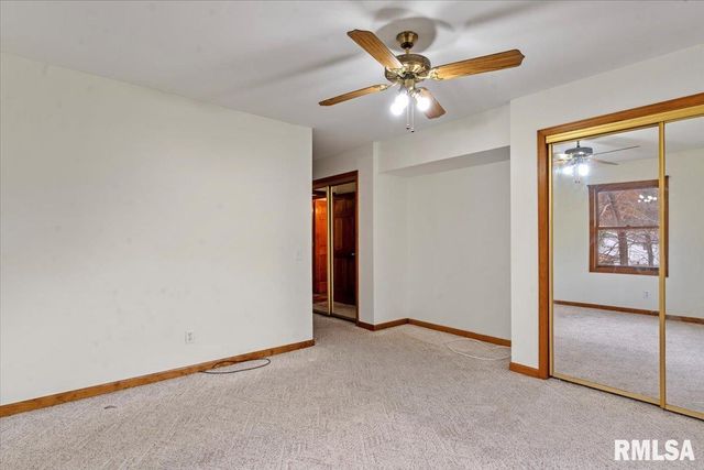 9 COACHLIGHT Court, Springfield, IL 62703