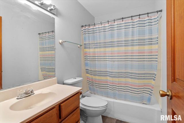 9 COACHLIGHT Court, Springfield, IL 62703