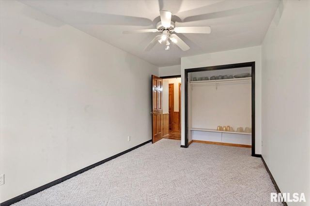 9 COACHLIGHT Court, Springfield, IL 62703