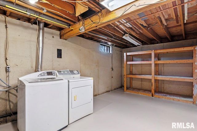 9 COACHLIGHT Court, Springfield, IL 62703