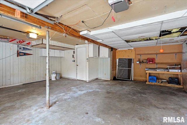 9 COACHLIGHT Court, Springfield, IL 62703