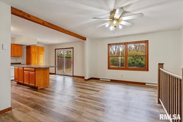 9 COACHLIGHT Court, Springfield, IL 62703