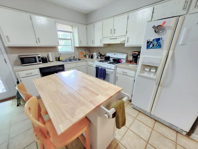6418 Charter Oaks Circle, Columbus, GA 31909