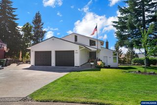 580 Walnut Ct S, Monmouth, OR 97361