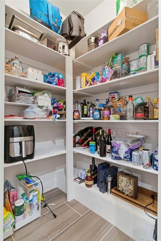 970 Clark Circle, Bentonville, AR 72713