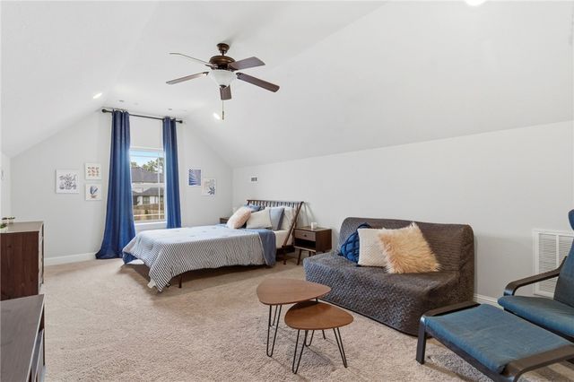 970 Clark Circle, Bentonville, AR 72713