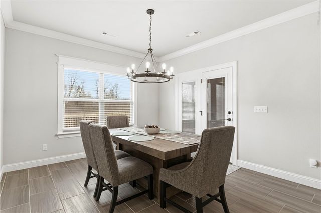 970 Clark Circle, Bentonville, AR 72713