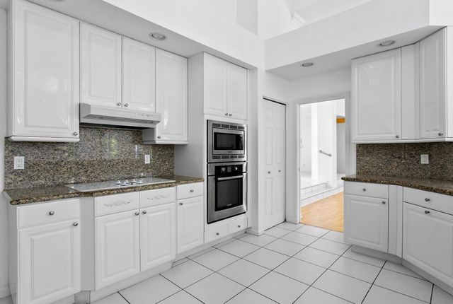 15642 Cypress Park Drive, Wellington, FL 33414