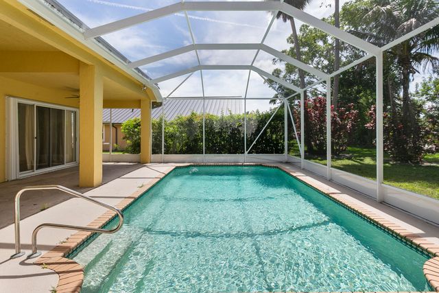 15642 Cypress Park Drive, Wellington, FL 33414