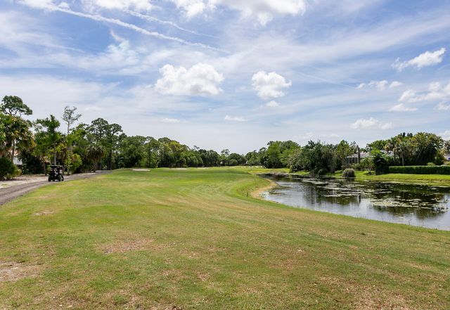 15642 Cypress Park Drive, Wellington, FL 33414