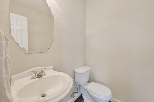 1915 Tommy Lane, Missouri City, TX 77489