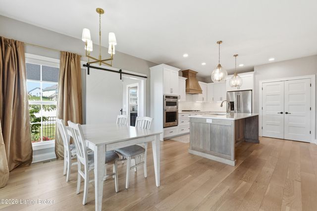 6300 Leyton Ct, Crestwood, KY 40014