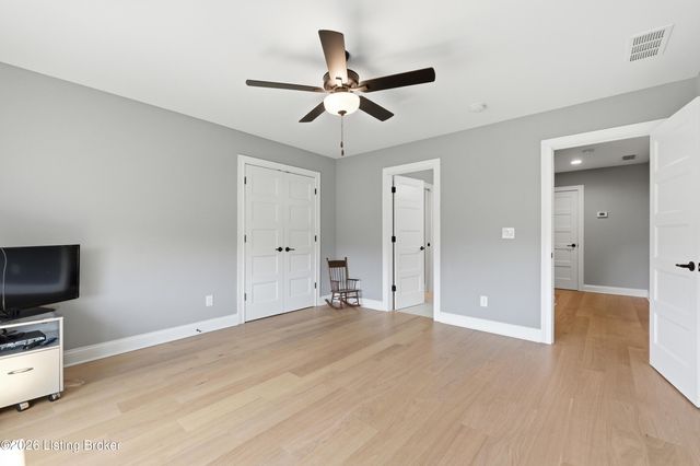 6300 Leyton Ct, Crestwood, KY 40014