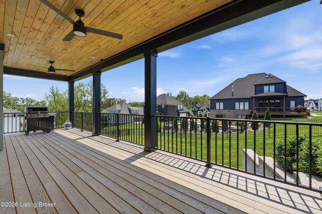 6300 Leyton Ct, Crestwood, KY 40014