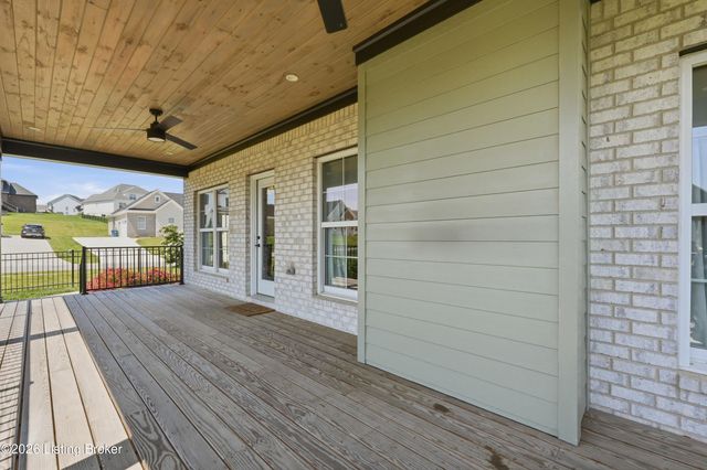 6300 Leyton Ct, Crestwood, KY 40014
